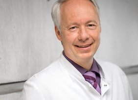 Dr. med. Thomas Noesselt