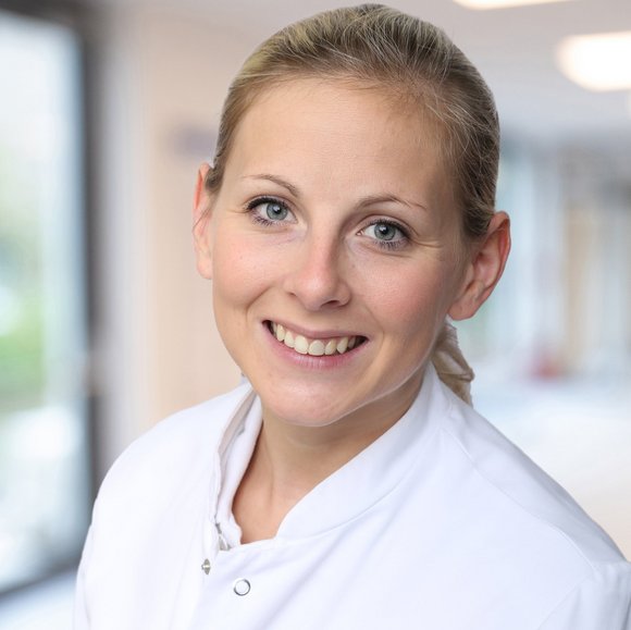 Dr. med. Annika Thorenz