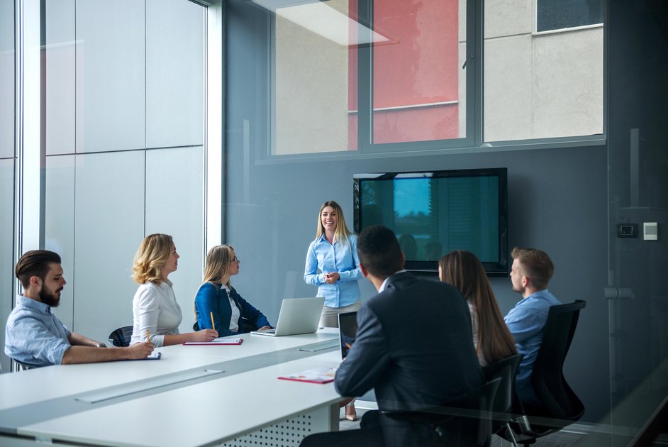 Besprechung im Büro