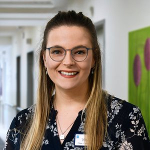 Portraitfoto von Celine Pauly, Sozialarbeiterin