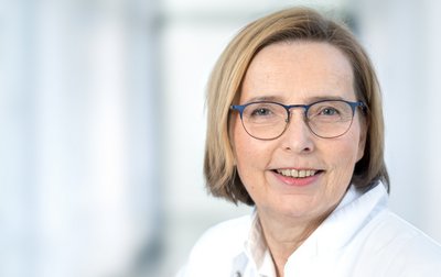 Dr. Susanne Pelzer