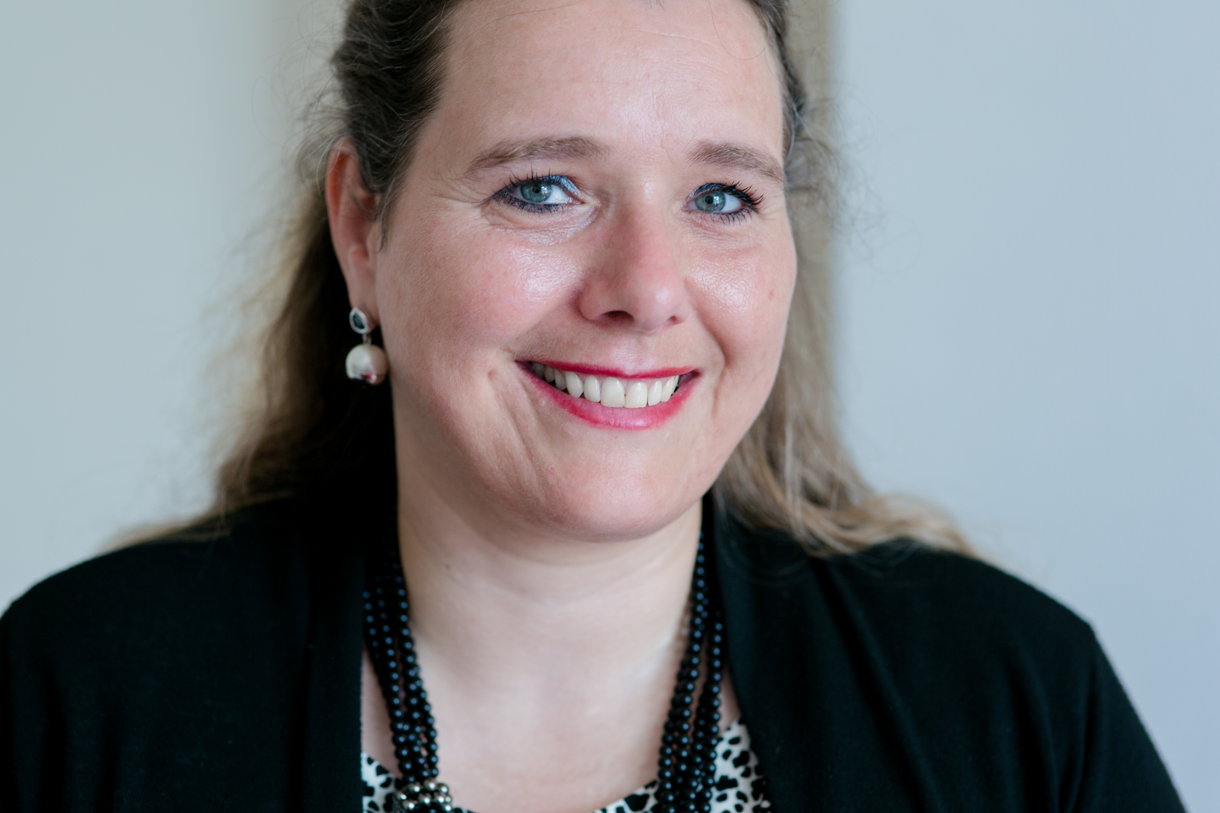 Portaitfoto Dr.med. Larissa de la Fontaine